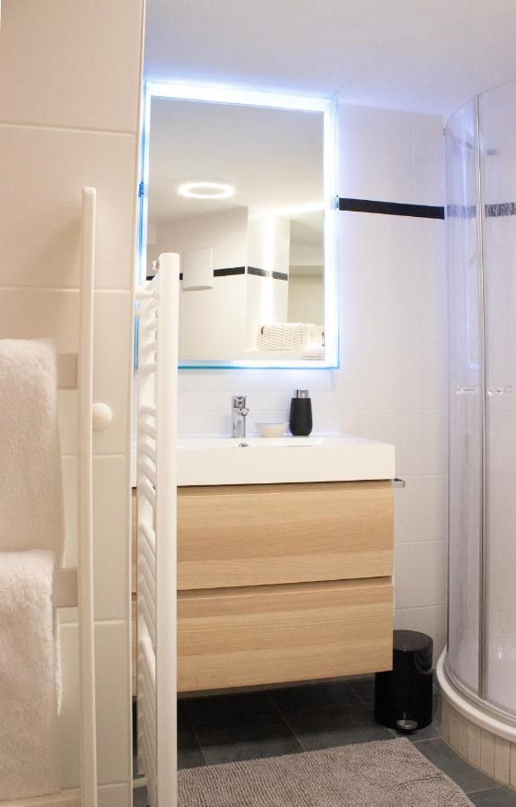 Design-apartment Close To Isar River Area - Centrally Located Appartement *