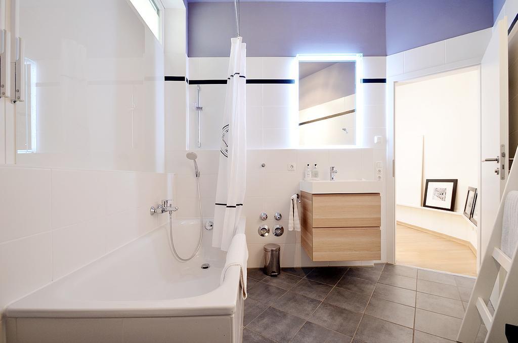 Design-apartment Close To Isar River Area - Centrally Located * München